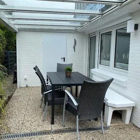 Haus-sonnengruss-duhnen